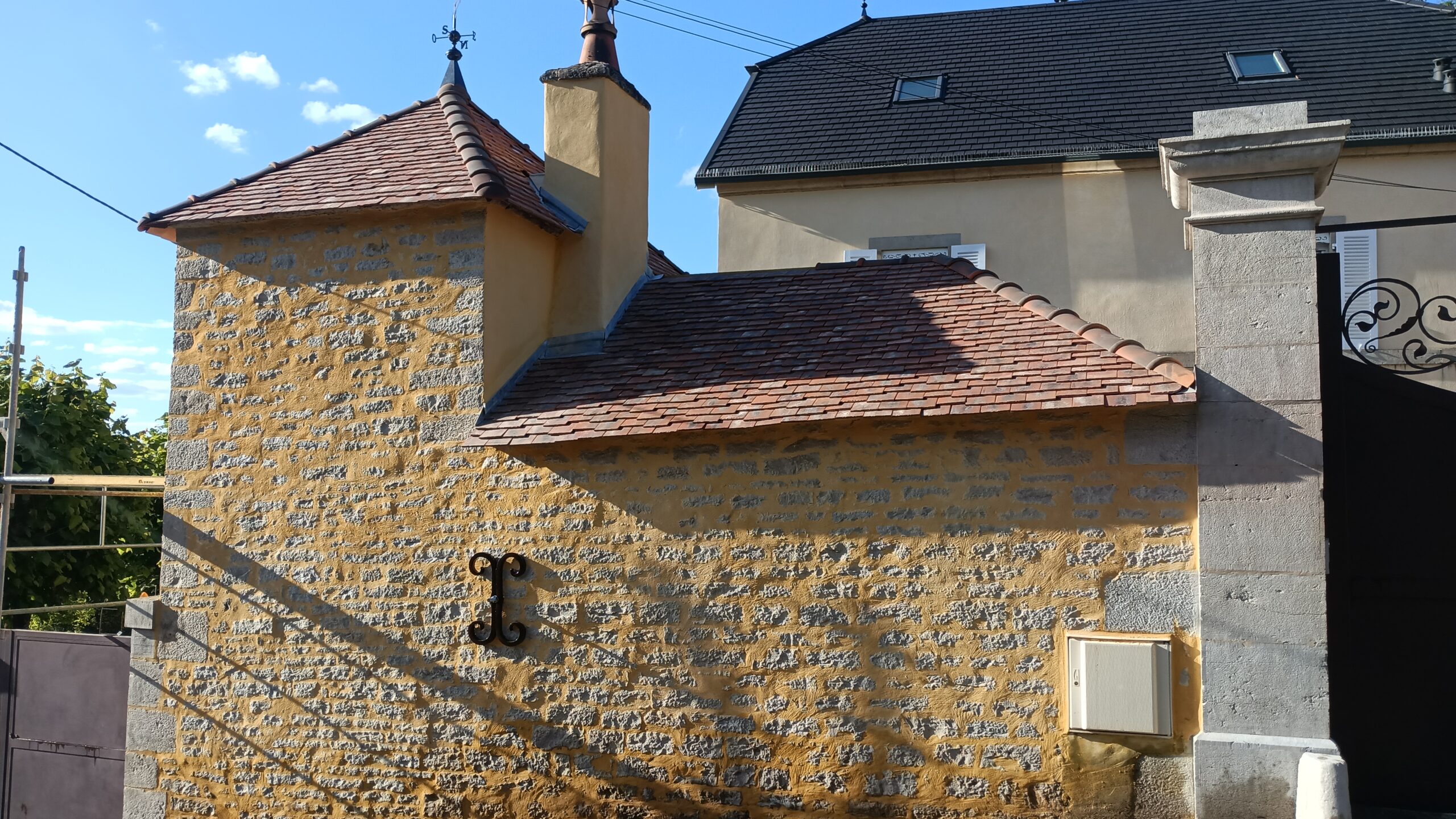 Restauration d'un ancien bati par les artisans T2P