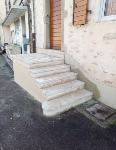 Après intervention T2P - Escaliers en pierre - Isle Sur le Doubs
