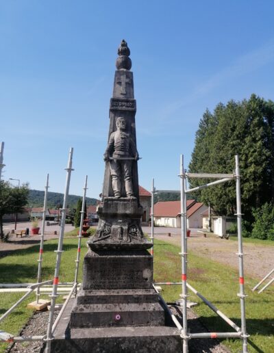 Monuments aux morts de RONCHAMP - Avant restauration T2P
