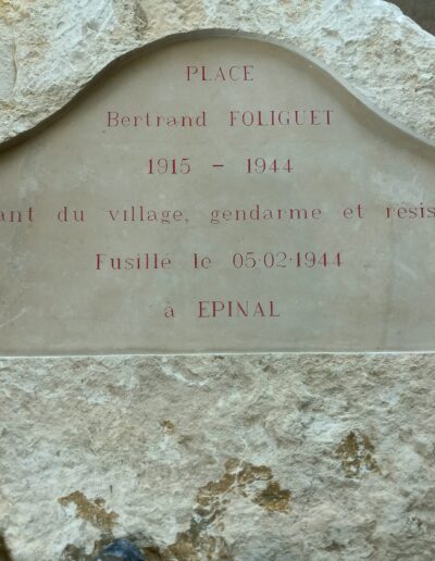 Stèle Monument aux morts - Gravure sur plaque par T2P